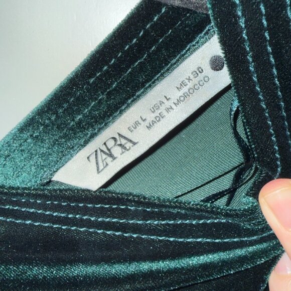 Green Velvet Zara Dress - Picture 5 of 6